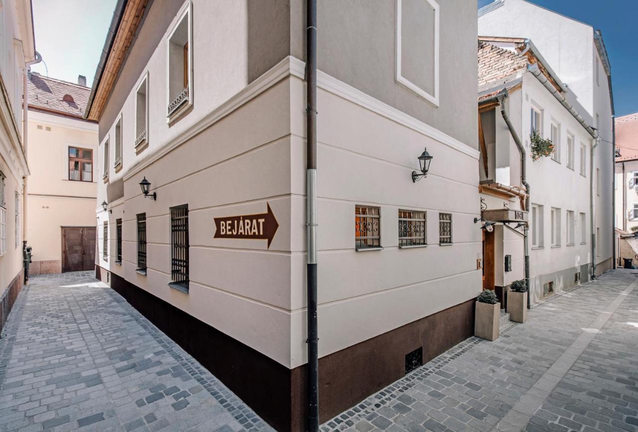 Soho Apartmanhaz Győr Eksteriør bilde