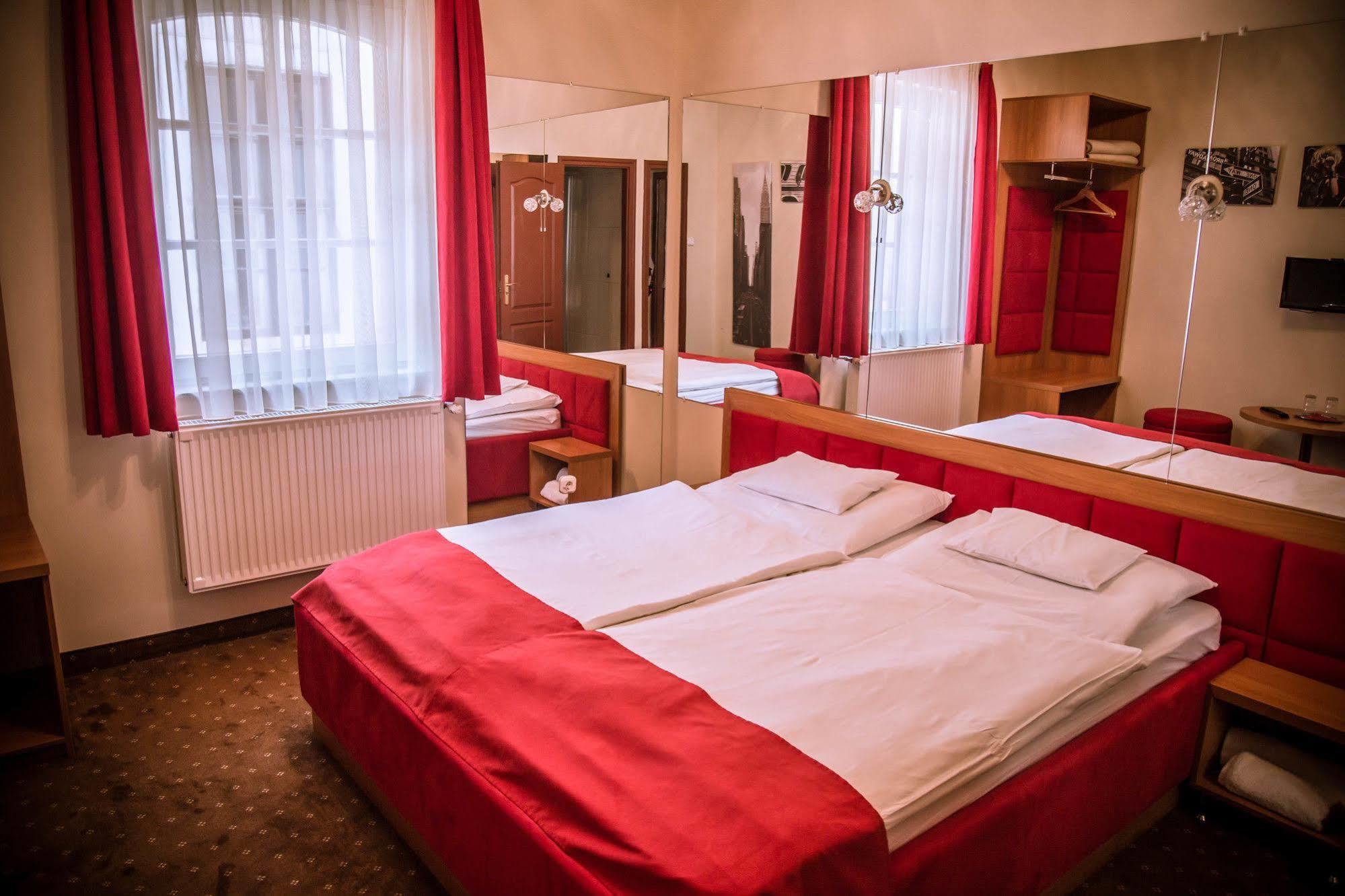 Soho Apartmanhaz Győr Eksteriør bilde