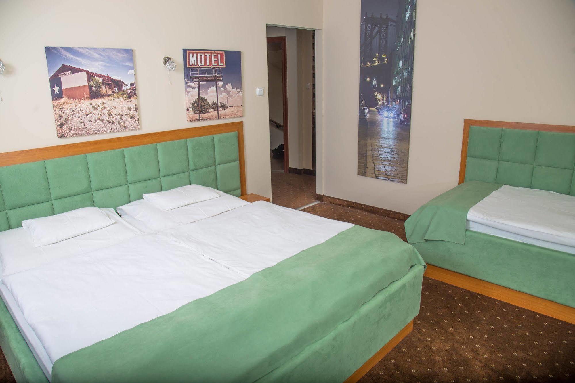 Soho Apartmanhaz Győr Eksteriør bilde